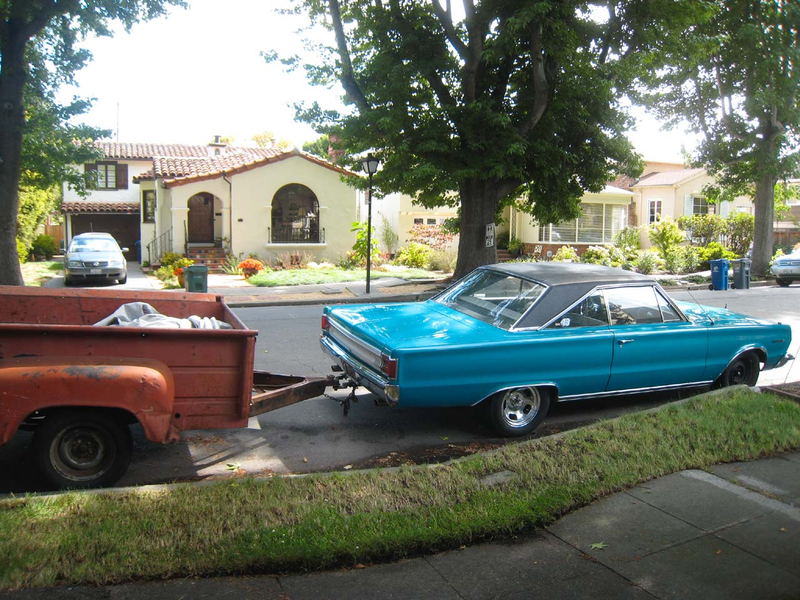 Illustration for article titled 1967 Plymouth Belvedere II, with Bonus 1958 Dodge Pickup Bed Trailer